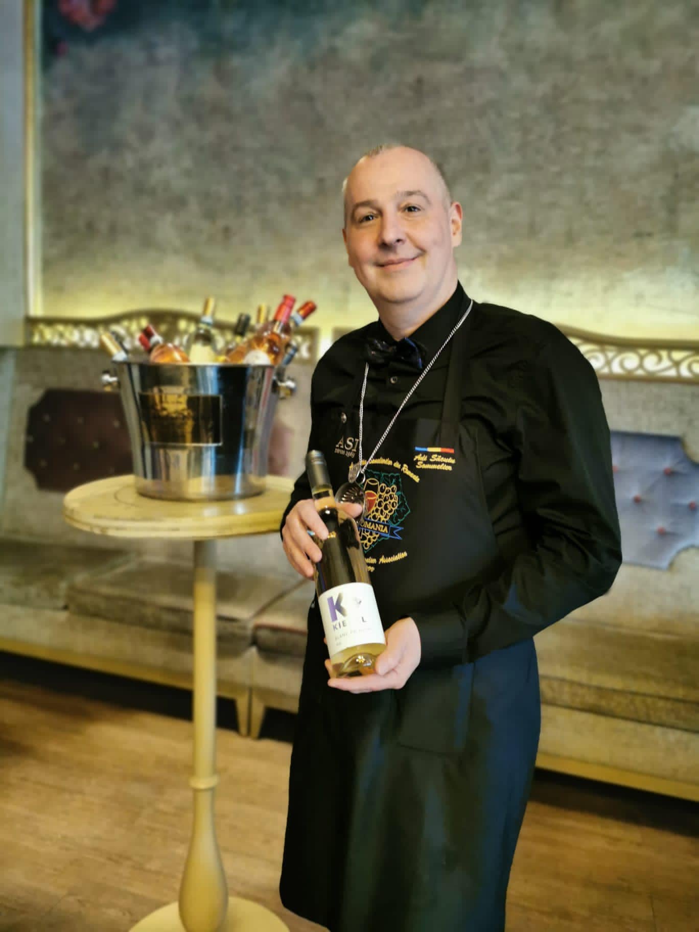 Vin și pahar la Luther
